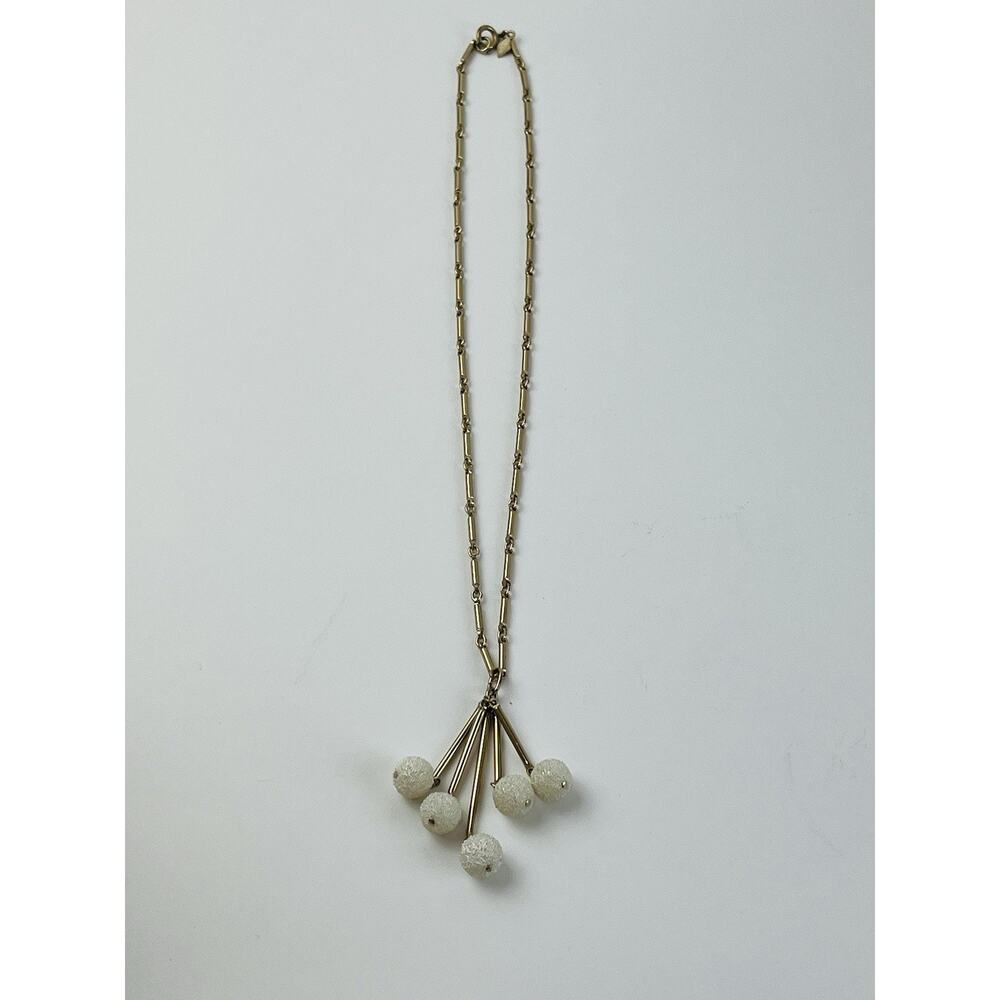 Vintage Snow Ball Textured Sarah Coventry Lariat Necklace White Bead Dangle Link - Picture 8 of 12